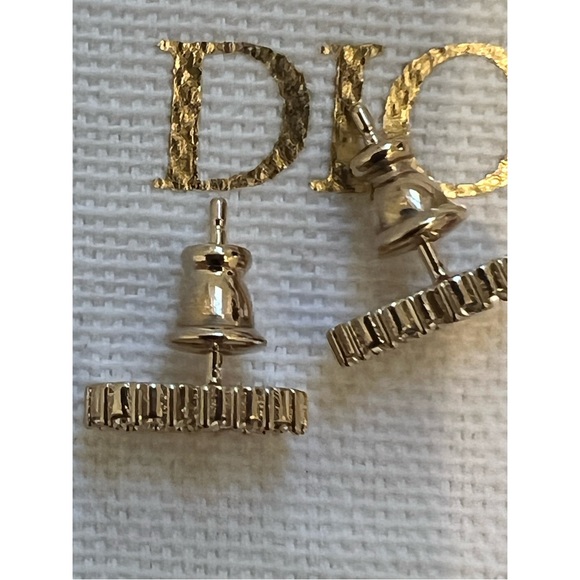 Dior Earrings - Picture 3 of 7